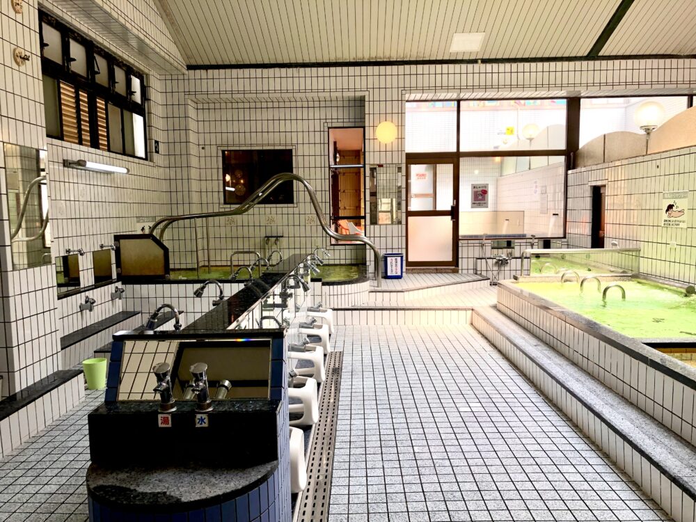 ヘルシー温泉タテバ北側浴室全体画像